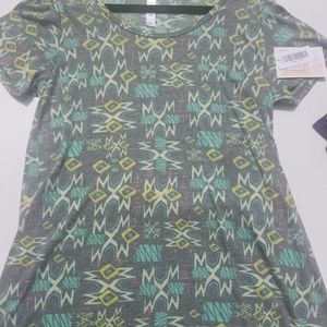 Lularoe Classic T medium